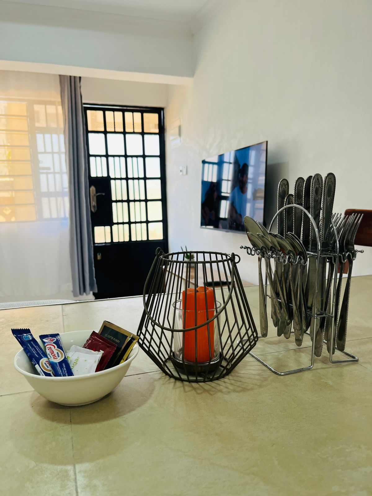 Modern Studio appartment Diani | Roomfinder