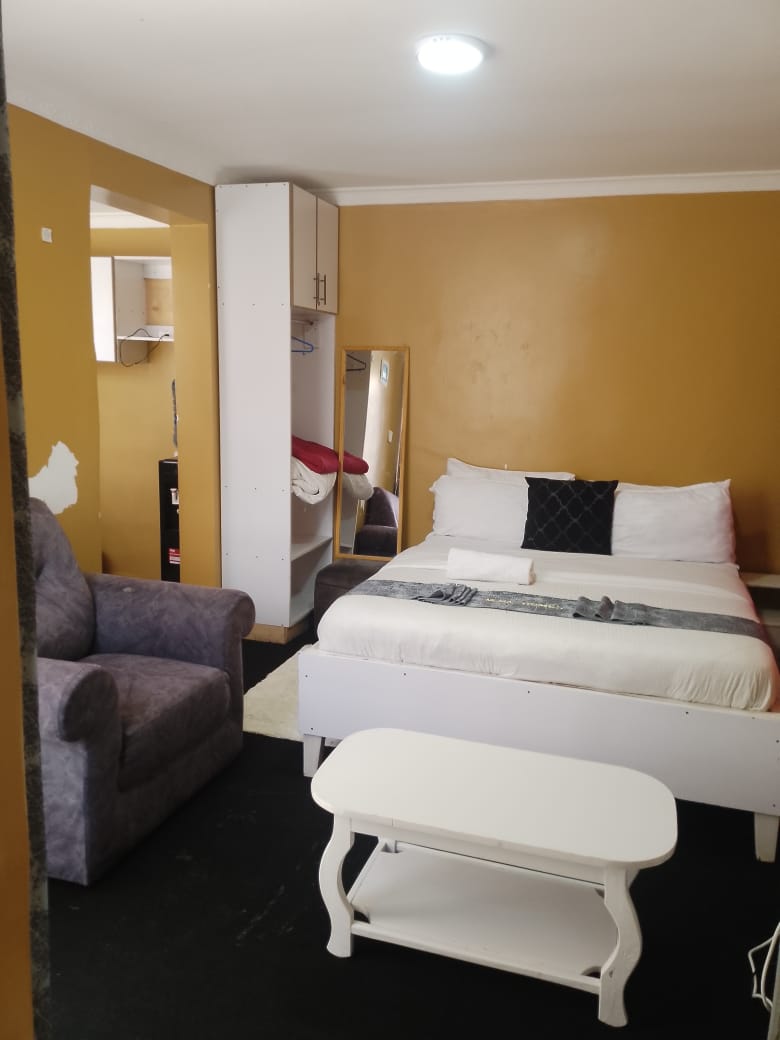 Modern 1 Bedroom Airbnb in Eldoret CBD Sosian Street near Naivas sokoni | Roomfinder