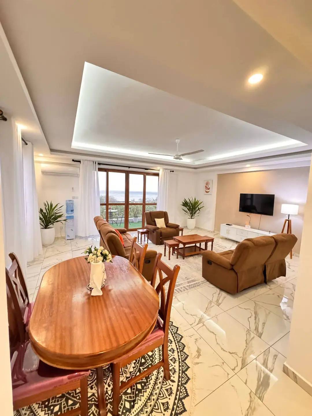 Executively Furnished Seaview 3 Bedroom Airbnb, Nyali | Roomfinder