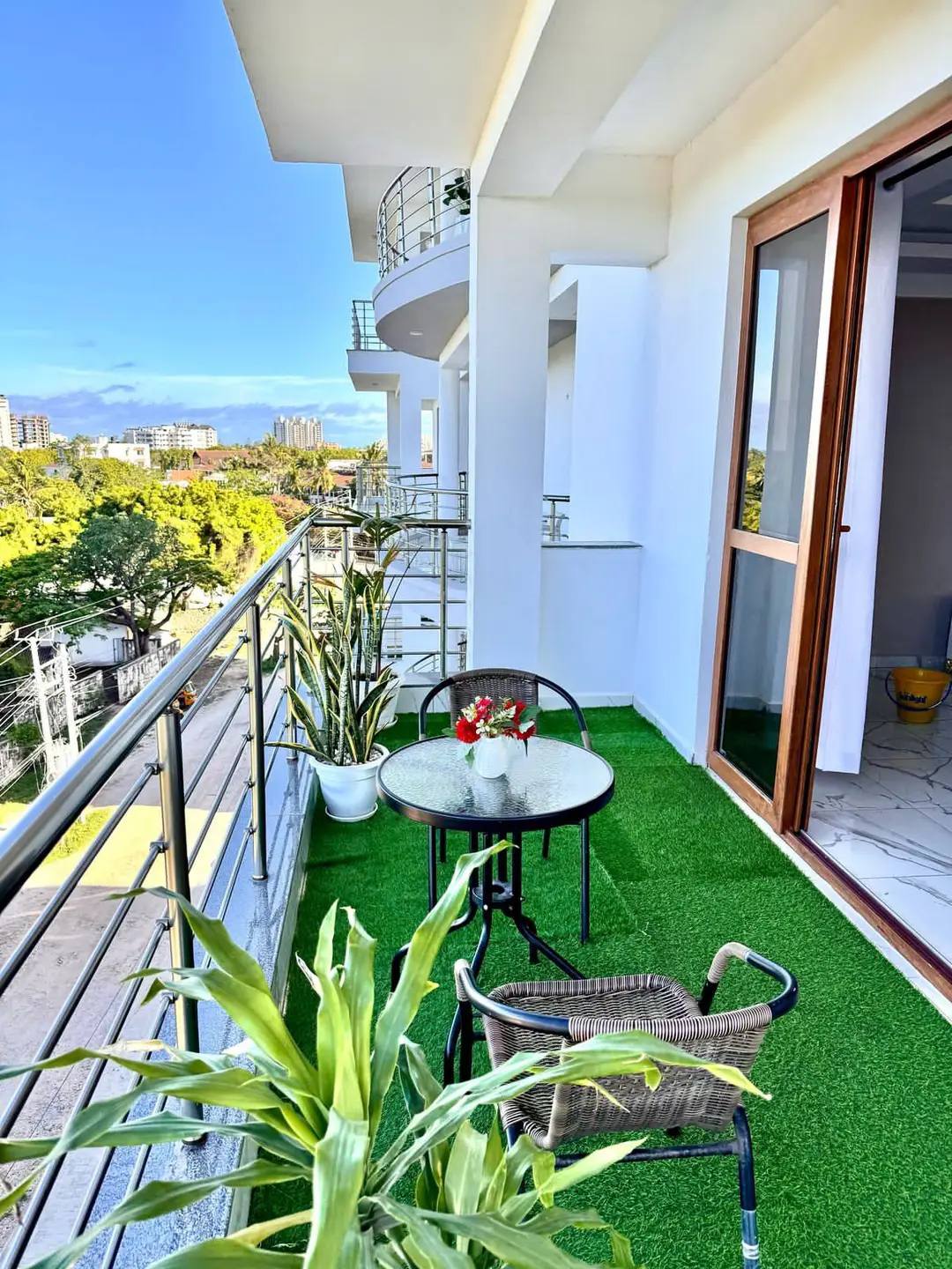 Executively Furnished Seaview 3 Bedroom Airbnb, Nyali | Roomfinder