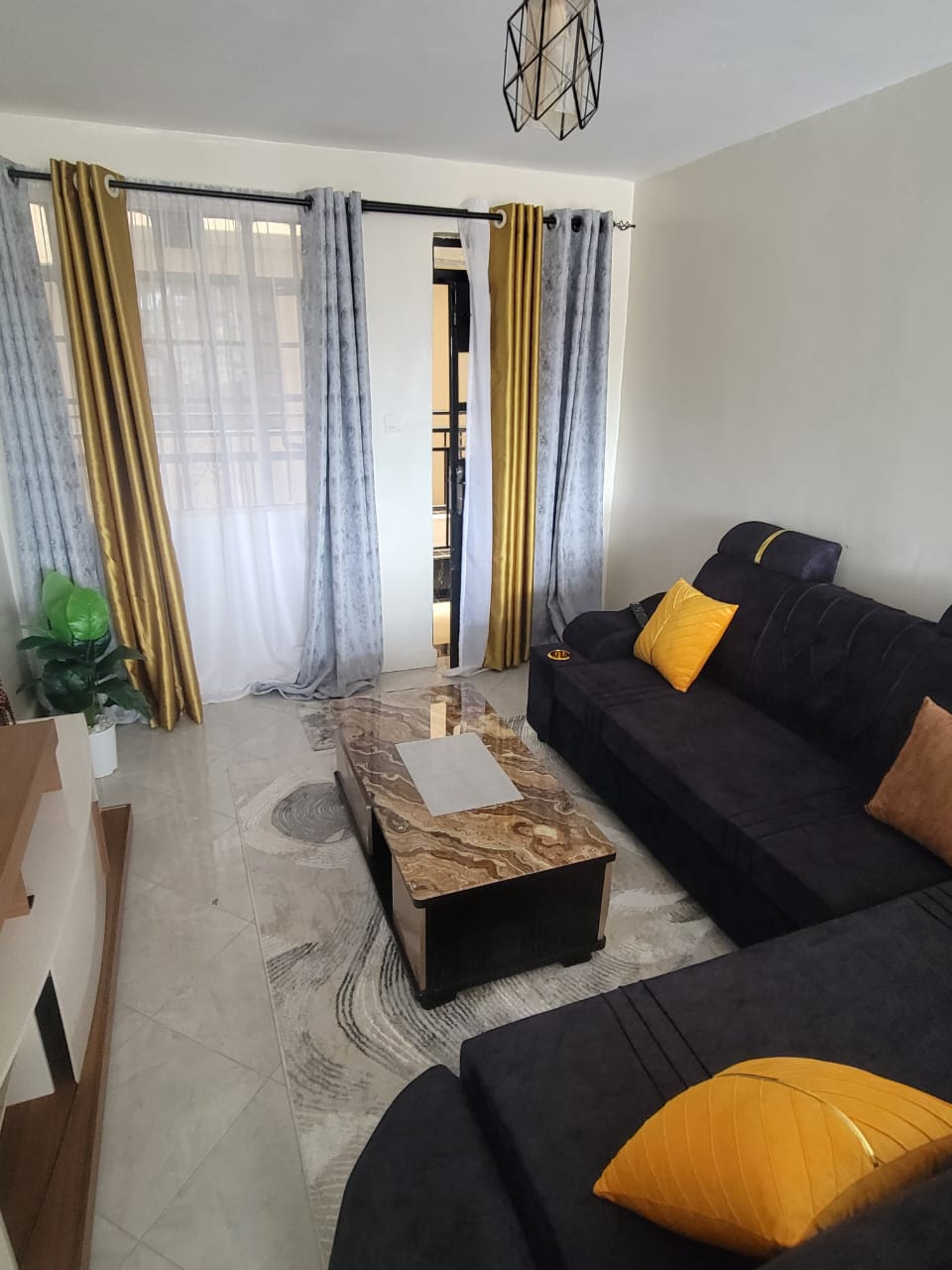 Modern 1 Bedroom AIRBNB in  NAKURU CBD | Roomfinder