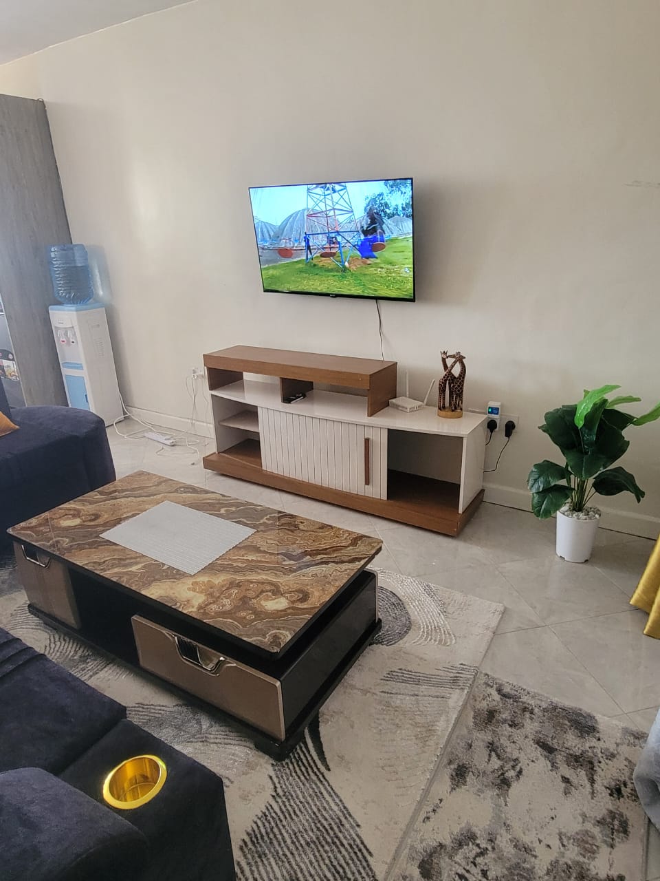 Modern 2 Bedroom AIRBNB in  NAKURU CBD | Roomfinder