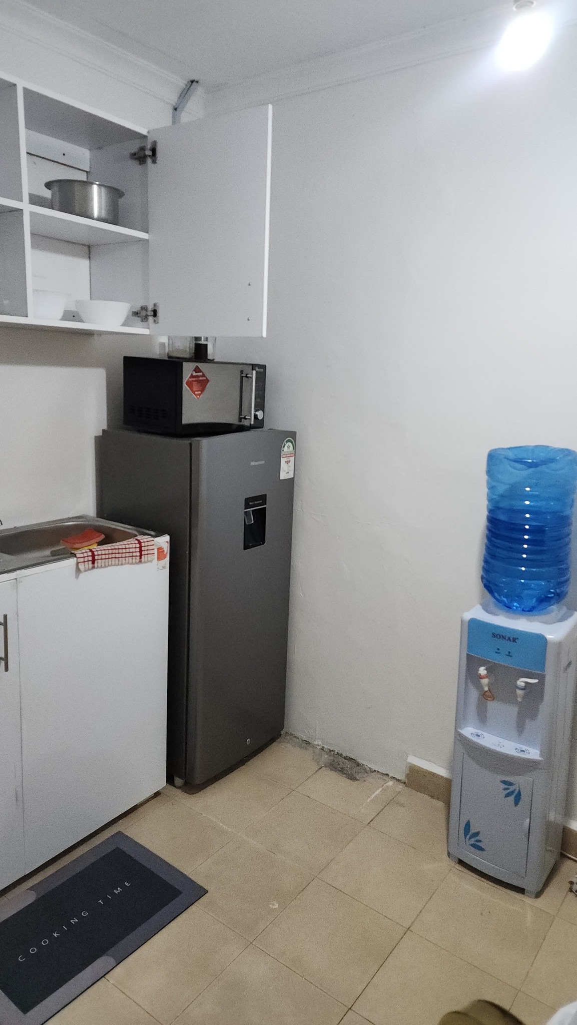 One bedroom Air Bnb available in Millimani Kisumu | Roomfinder 