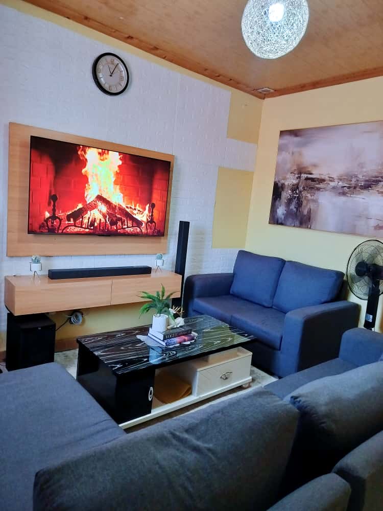 Modern 1 Bedroom Airbnb in Lolwe, Kisumu | Roomfinder