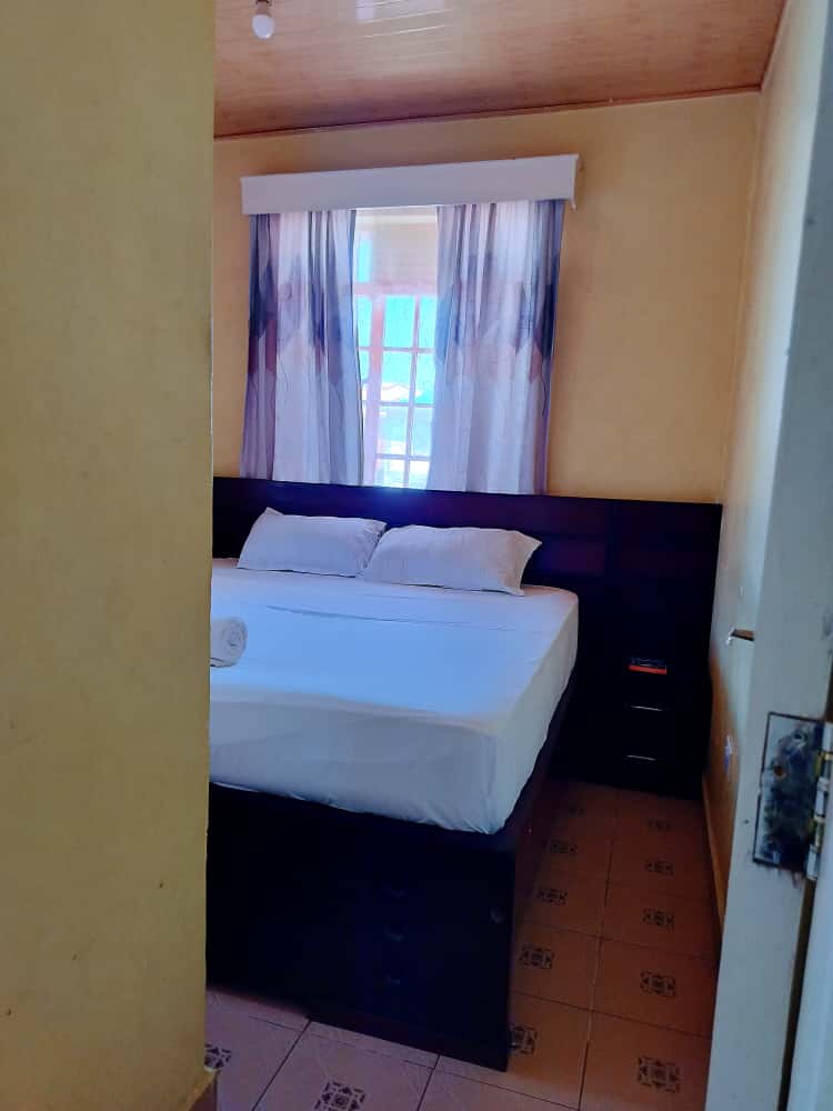 Modern 1 Bedroom Airbnb in Lolwe, Kisumu | Roomfinder