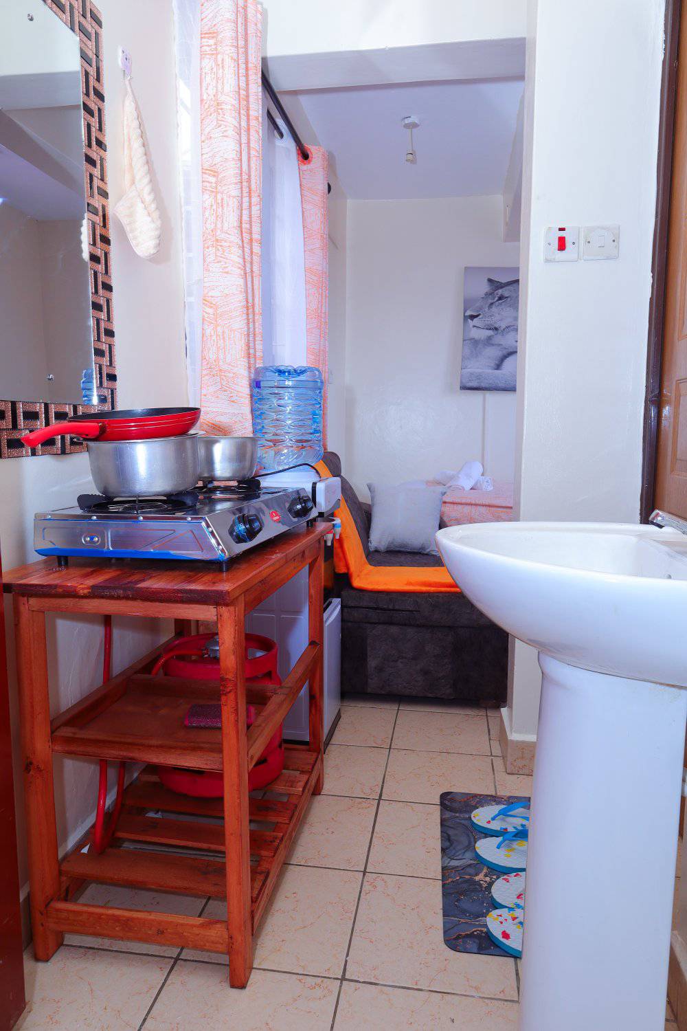 Fully furnished Studio air bnb in Thika town-section9 | Roomfinder
