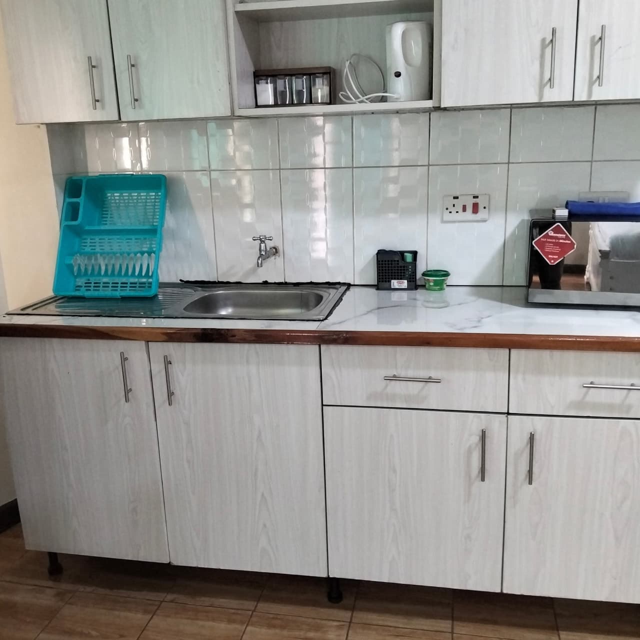  Airbnb studio apartment in Nairobi, along 21 Kipande Road in Ngara